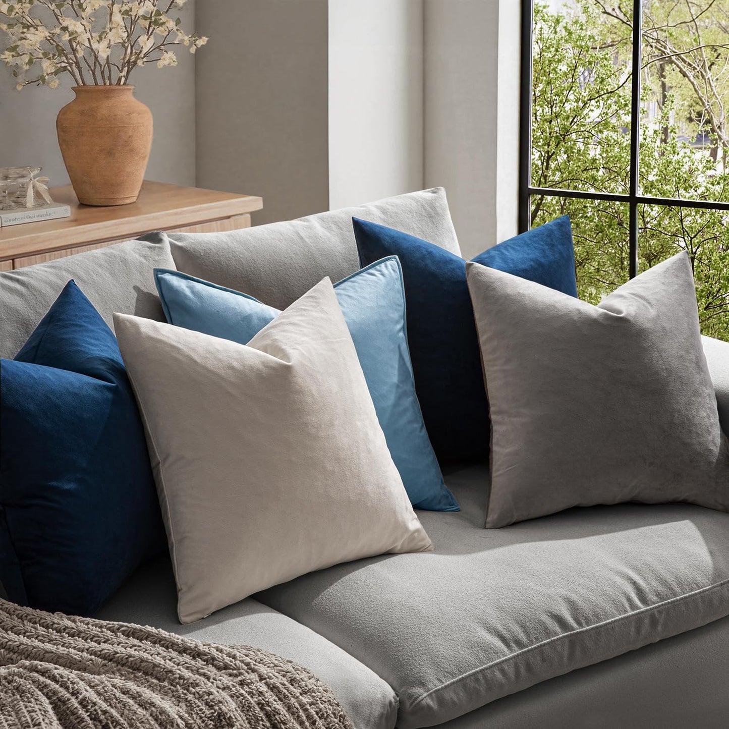 MIULEE Velvet Throw Pillow Covers 18x18 Inch, Pack of 2 - Dark Blue, Super Soft Decorative Square Cushion Cases Modern Luxury Home Decor for Sofa, Couch, Bed, Chair